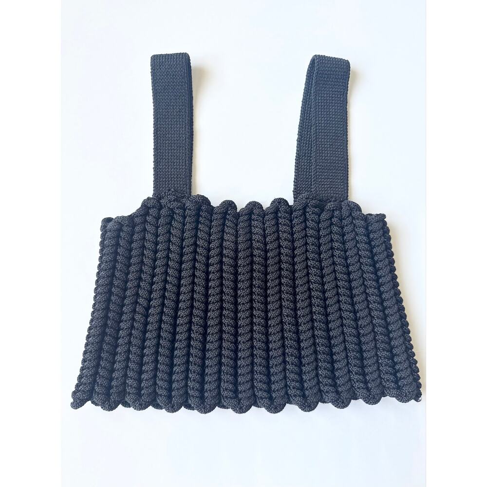 Future Collective with Jeneé Naylor Chunky Cable Knit Crop Tank Top Black M - Picture 2 of 5